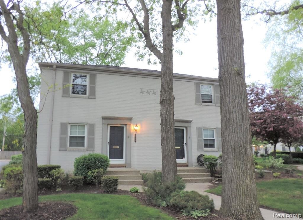 1746 Graefield Rd, Birmingham, MI 48009 Condo for Rent in Birmingham