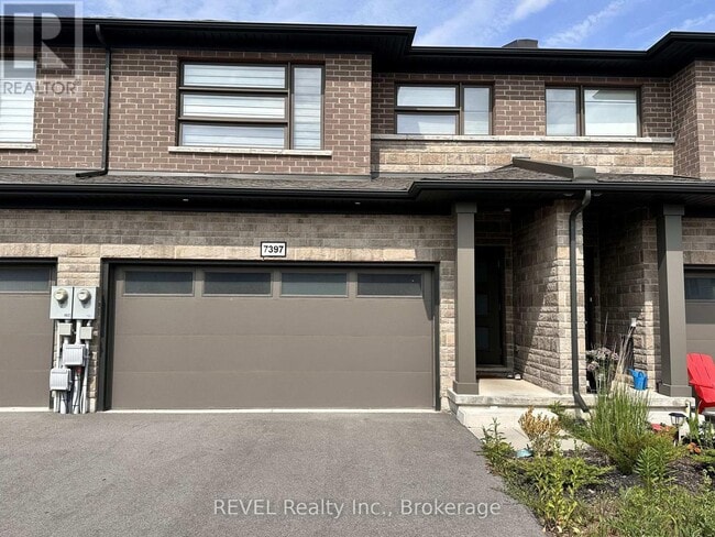 Building Photo - 7397 Matteo Dr