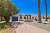 Foto principal - 1261 E Cambridge Ave