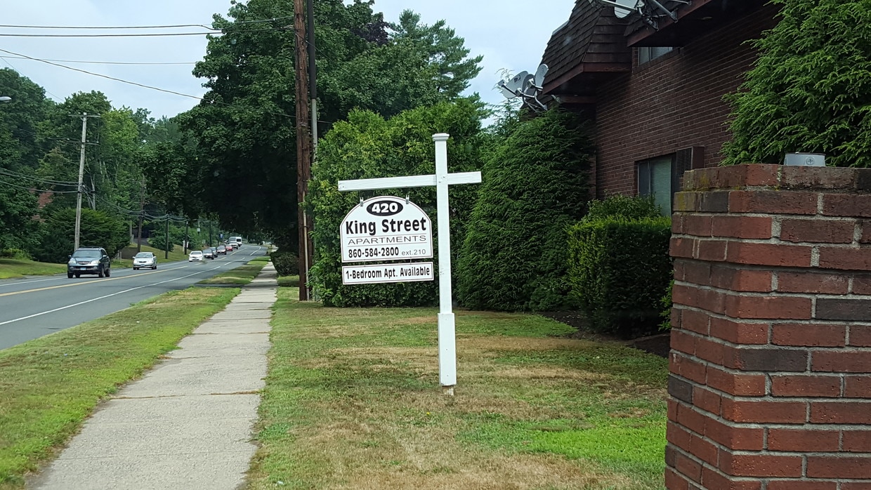 Primary Photo - 420 King Street