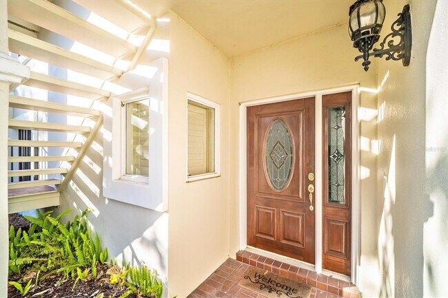 Foto del edificio - 7669 Fairway Woods Dr