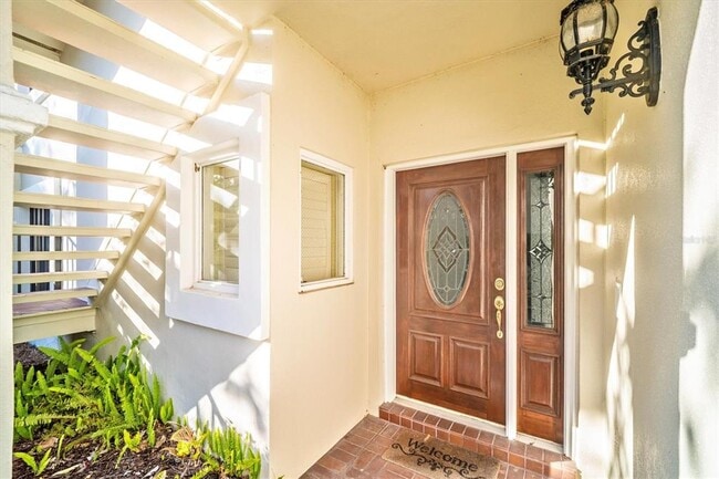 Building Photo - 7669 Fairway Woods Dr