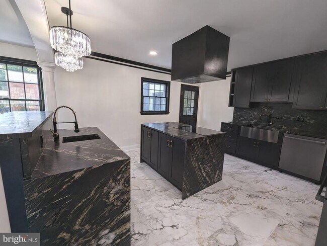 Foto del edificio - 2208 Wakefield St