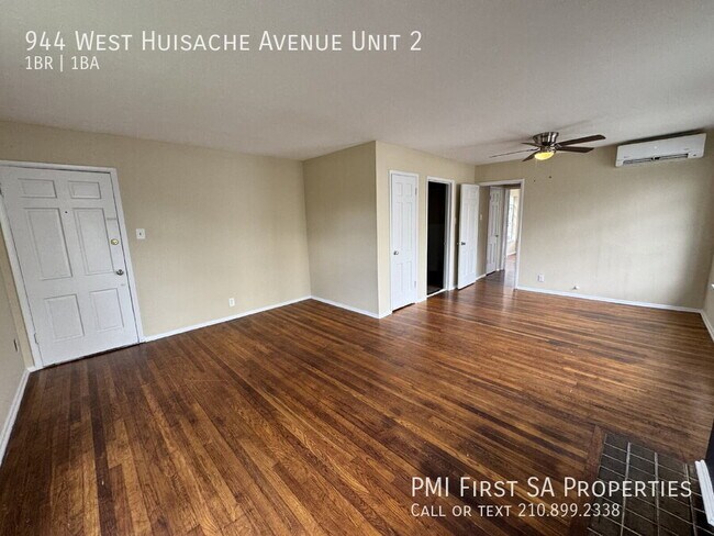 Foto del edificio - 944 W Huisache Ave