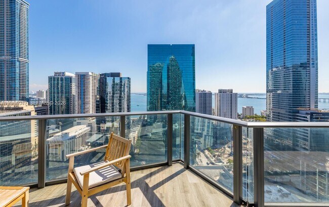 Foto del edificio - 1300 S Miami Ave