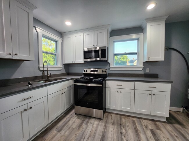Cocina. - 301 Broad St