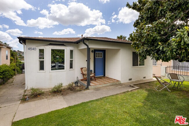 Foto del edificio - 4540 Catalpa St