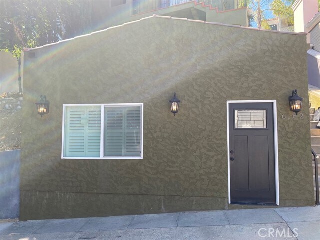 Primary Photo - 6162 Outlook Ave