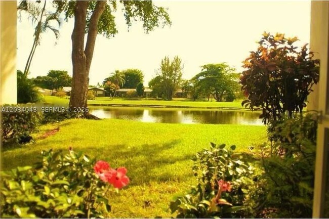 Foto del edificio - 2431 SW 82nd Ave