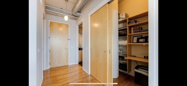 Foto del edificio - 290 Market St
