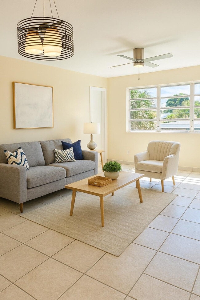 Building Photo - 1450 NE 191st St