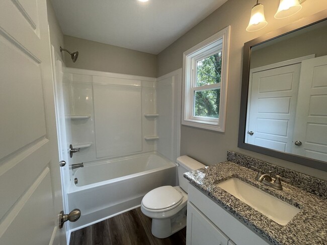 Building Photo - 316 Natcor Dr