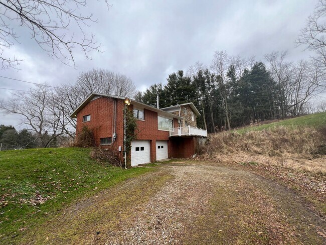 Foto del edificio - Coming soon- 3 Bedroom Country Home