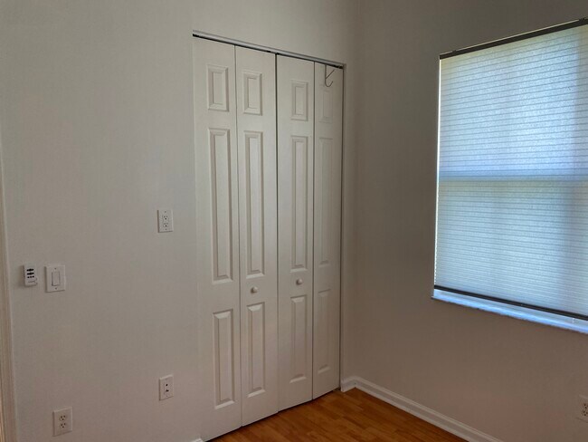 Foto del edificio - 4602 SW 160th Ave
