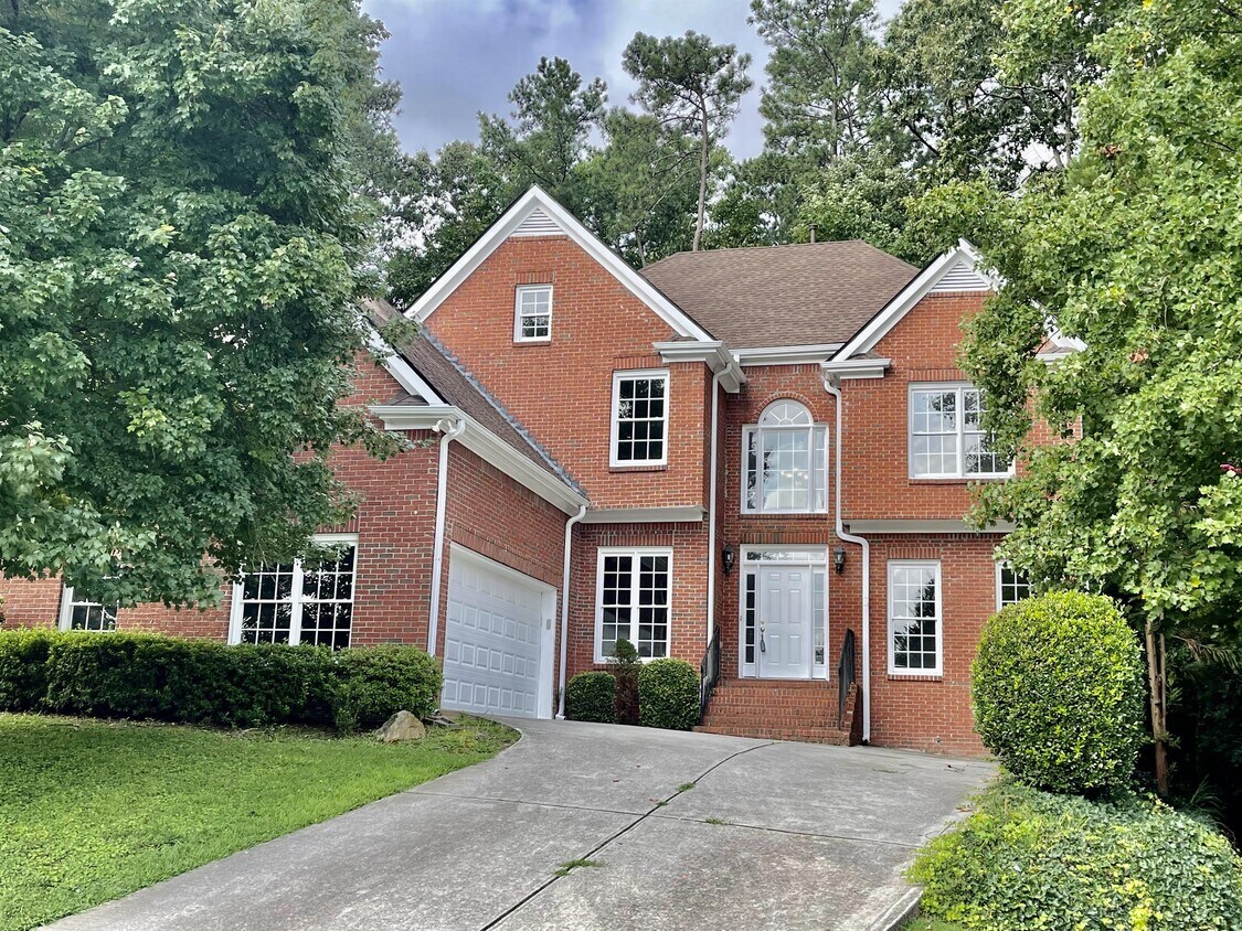 2750 Runnelwood Ln, Snellville, GA 30078 House for Rent in Snellville