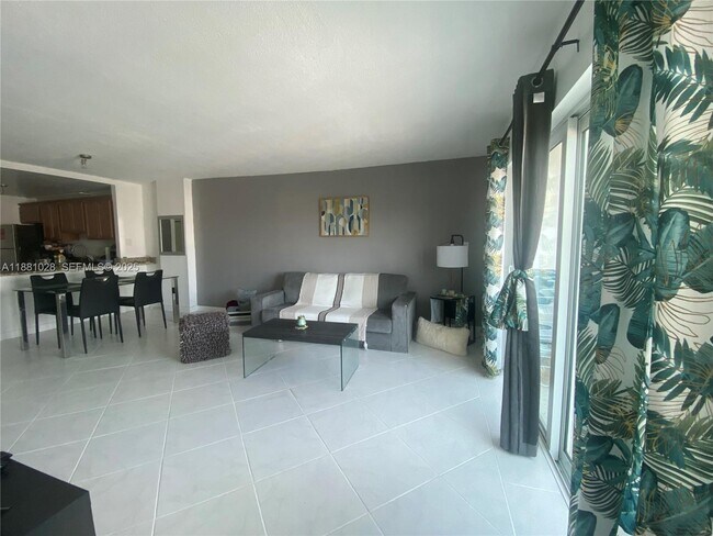 Foto del edificio - 1200 14th St