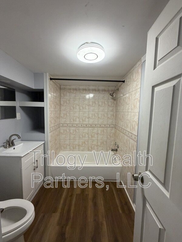 Photo - 638 N 5th Street 4 Apartment