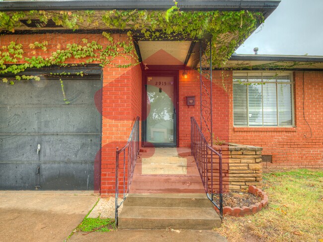 Building Photo - 2915 NW 72nd St