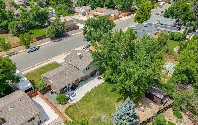 Building Photo - 7370 Devinney Ct