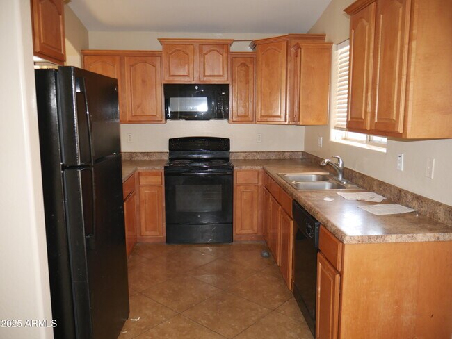 Foto del edificio - 4524 S 25th Dr