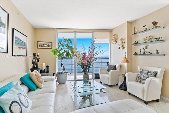 Building Photo - 335 S Biscayne Blvd