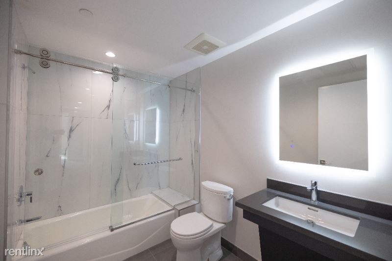 Foto del edificio - 10231 Woodbine St