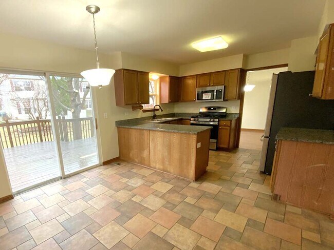 Foto del edificio - 154 Wedgeport Ct