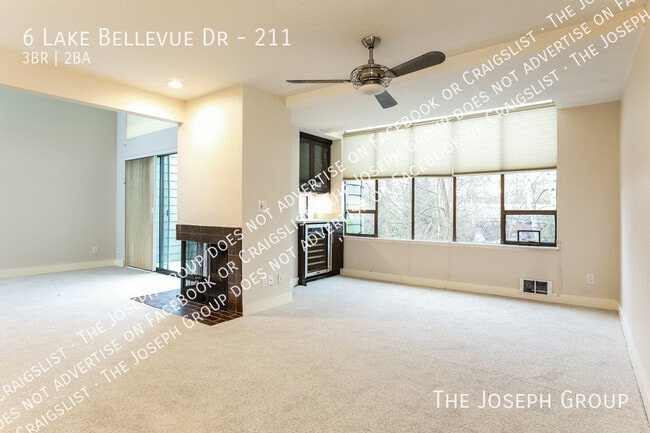 Foto del edificio - 6 Lake Bellevue Dr