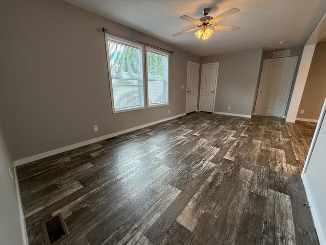 Building Photo - 12390 St James Ct