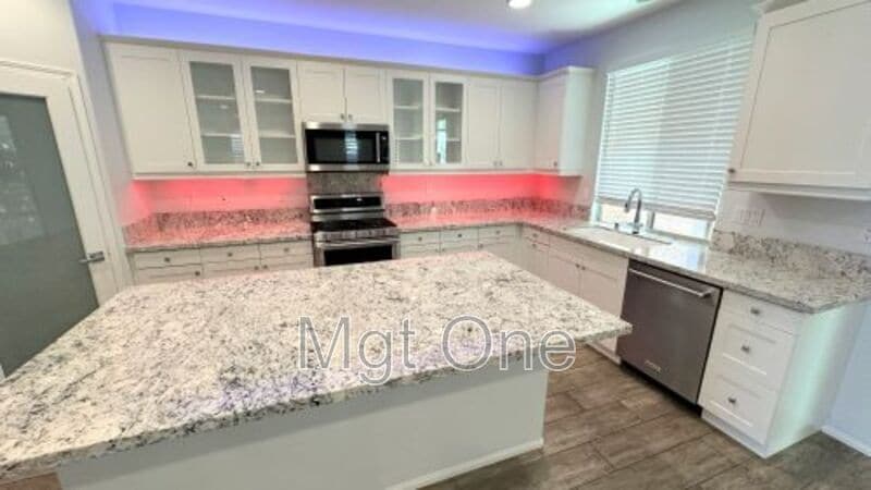 Foto principal - 2826 Palma Cir