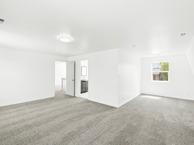 Foto del edificio - 1630 Ridgemark Dr