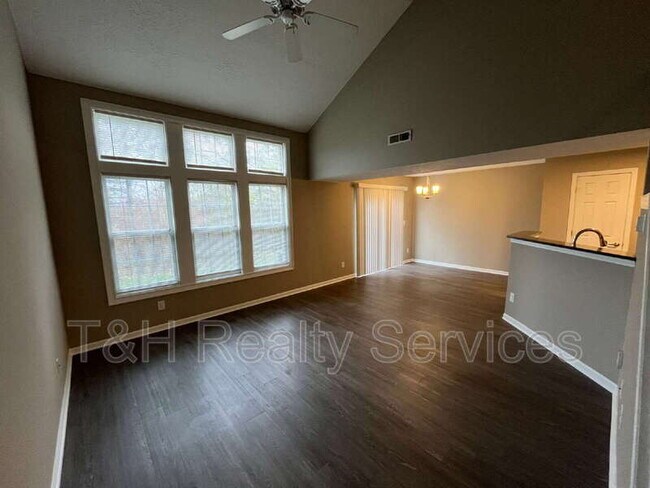 Foto del edificio - 1564 Brookfield Cir