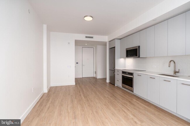 Foto del edificio - 1630 Columbia Rd NW