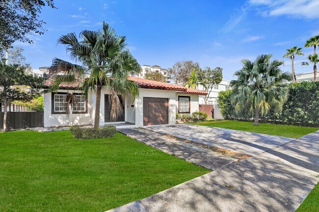 Photo - 5721 SW 11th St House