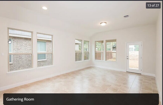 Foto del edificio - 112 Eli Whitney Way