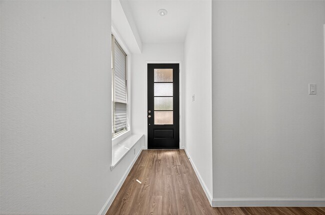 Foto del edificio - 5607 Foggy Vine Ct