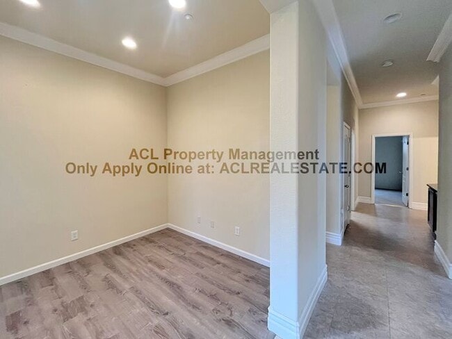 Building Photo - Stunning 1 Story Brentwood Home For Rent