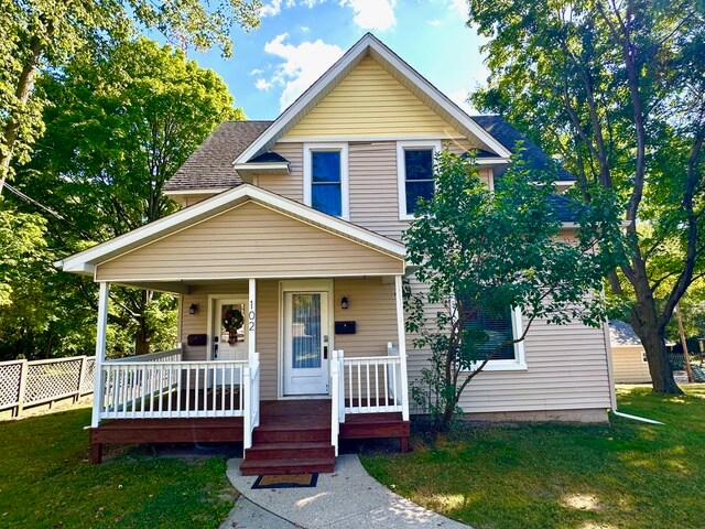 Primary Photo - 102 E Houghton Ave