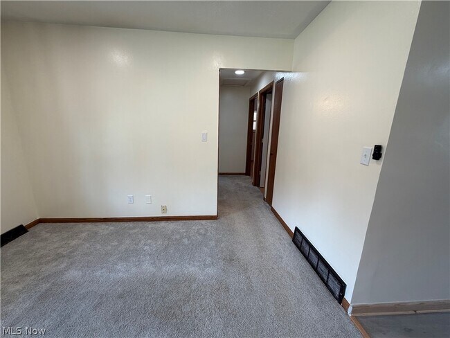 Foto del edificio - 14316 Parkman Blvd