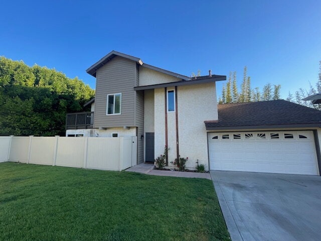 Building Photo - "Charming 3-Bed, 3-Bath Townhouse with Gue...