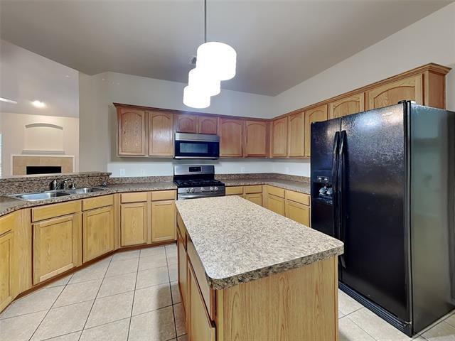 Building Photo - 9908 Tanglebrush Dr