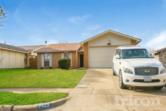 Building Photo - 7528 Four Winds Dr