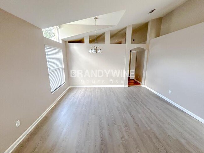 Foto del edificio - 15412 Bay Vista Dr