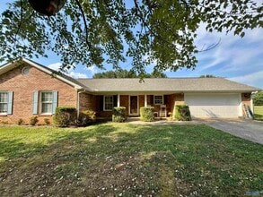 Building Photo - 176 Barnstable Ct