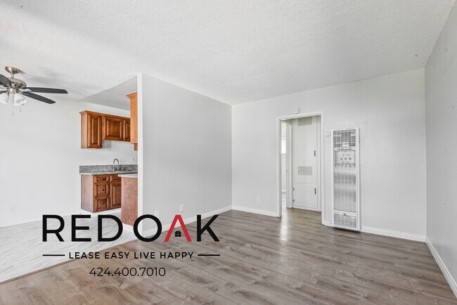 Foto del edificio - ~1 Month FREE~ Extraordinary One Bedroom w...