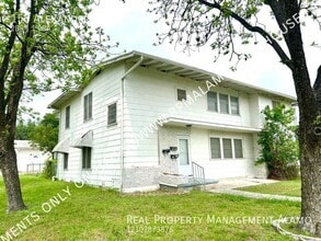 157 Alexander Hamilton Dr