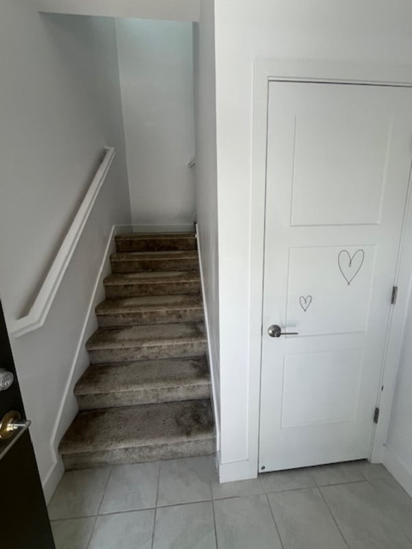 Foto del edificio - 2704 Bella Cir