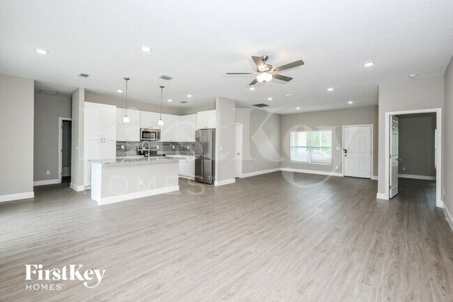 Foto del edificio - 3130 Halsey Ave SE