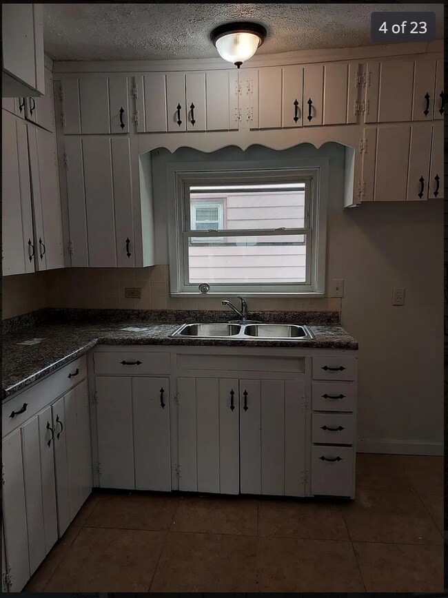 Foto del edificio - Newly Renovated Single Family Home in Exce...