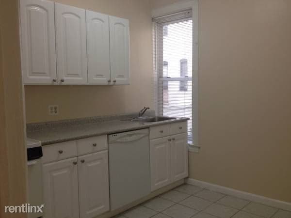 Building Photo - 3144 35th St